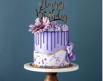 چرا کیک تولد سفت می شود؟