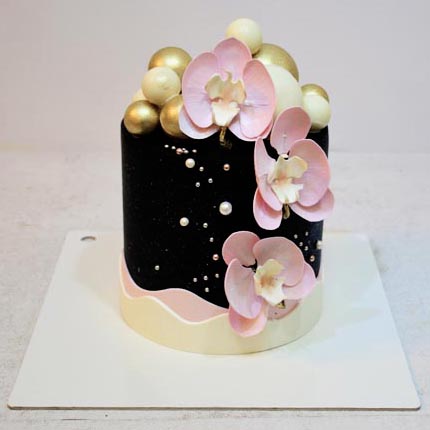 کیک زنانه ارکیده صورتی