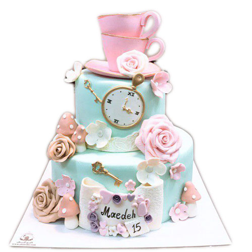 کیک دخترانه بزرگسال  آلیس
