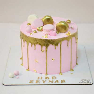 کیک دخترانه ماکارون طلایی