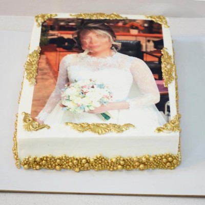 کیک تصویری طلایی