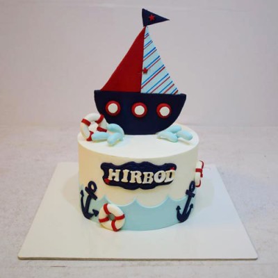 کیک دزد دریایی و کشتی 