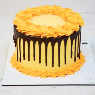 کیک خامه ای نارنجی 