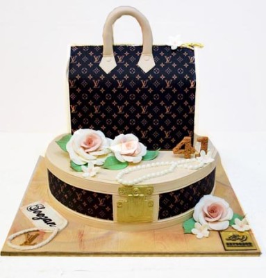 کیک کیف زنانه لویی ویتون 