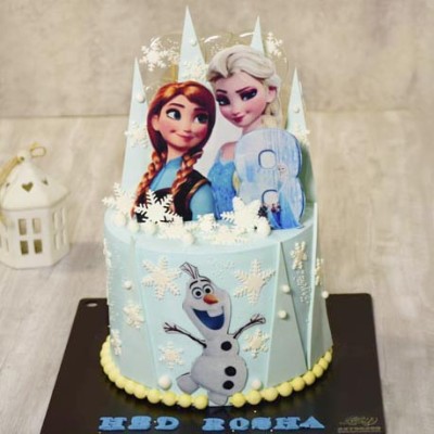 کیک السا و آنا یخی 