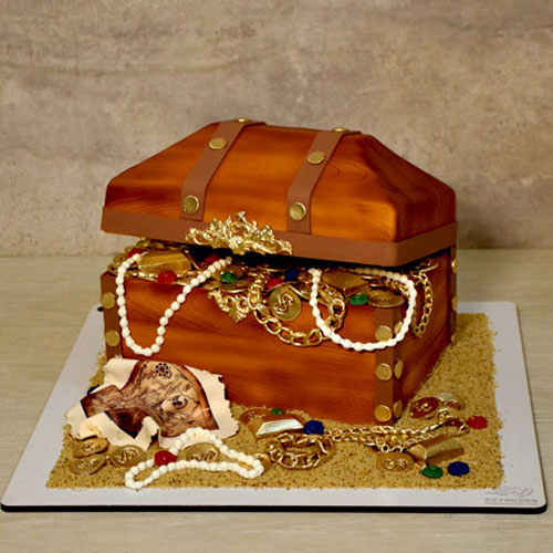 کیک گنج طلا و جواهر 
