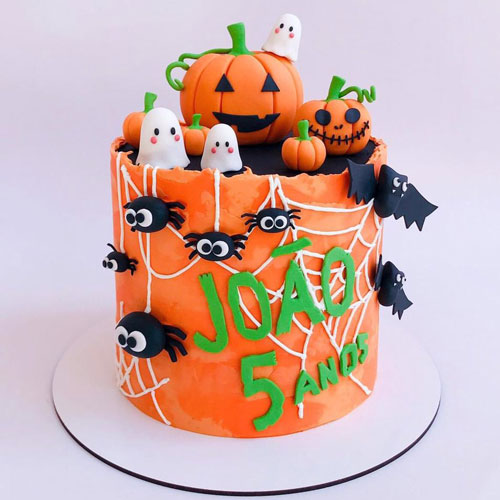 کیک هالووین تارعنکبوت
