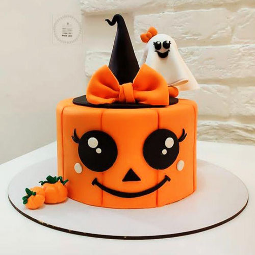 کیک هالووین پاپیون 