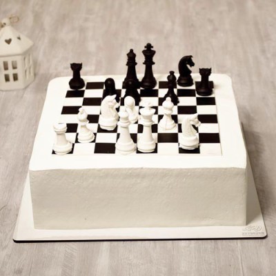 کیک شطرنج خامه ای