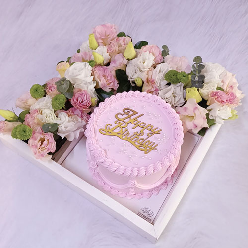 باکس گل و کیک برای روز مادر